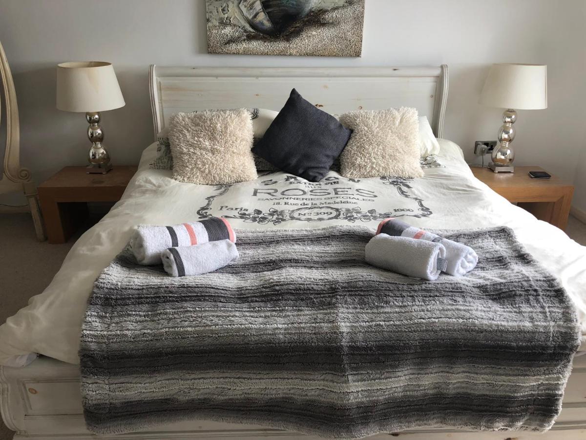 Stunning Beach Front House - Sleeps 6 Pwllheli Exteriér fotografie